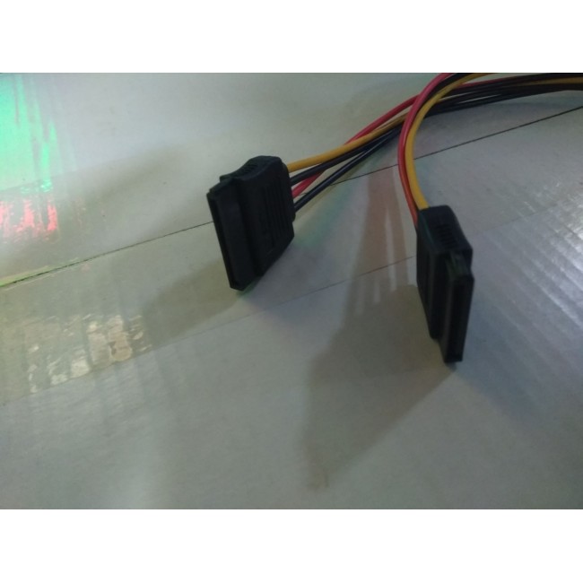 SATA TO DİŞİ MOLEX ÇEVİRİCİ KABLO 4 PİN POWER